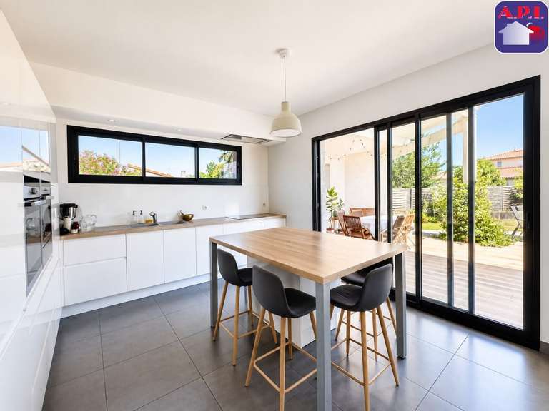Maison Varilhes - 5 chambres - 186m²