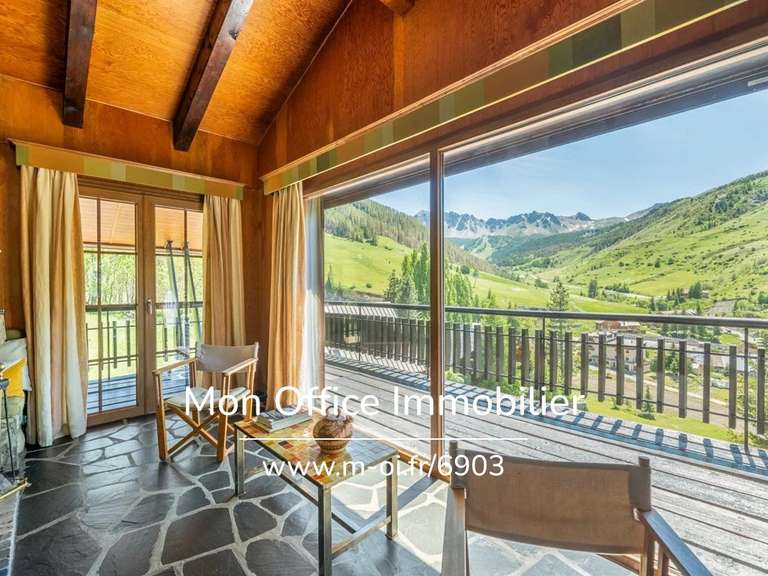 Maison Vars - 6 chambres - 195m²