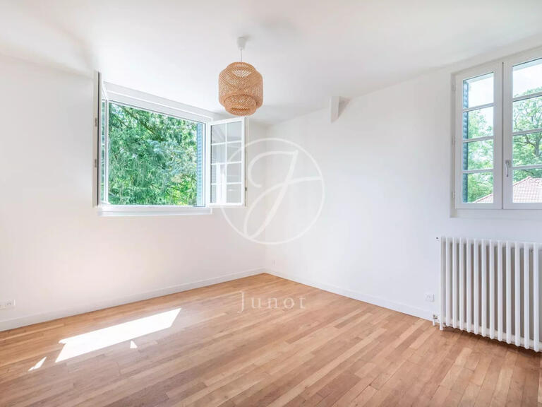 House Vaucresson - 4 bedrooms - 169m²