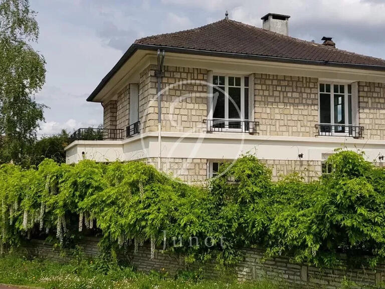 Maison Vaucresson - 5 chambres - 240m²