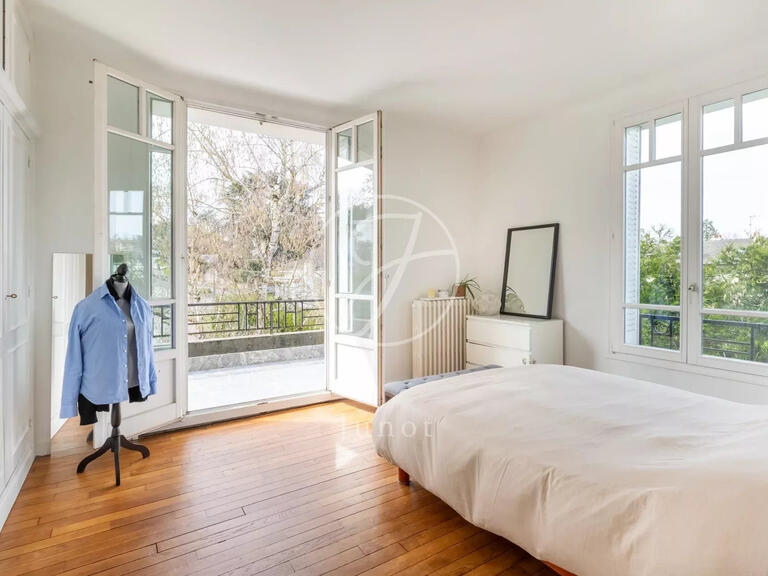 Maison Vaucresson - 5 chambres - 240m²