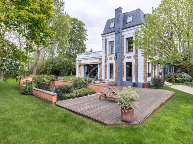 House Vaucresson - 7 bedrooms - 455m²