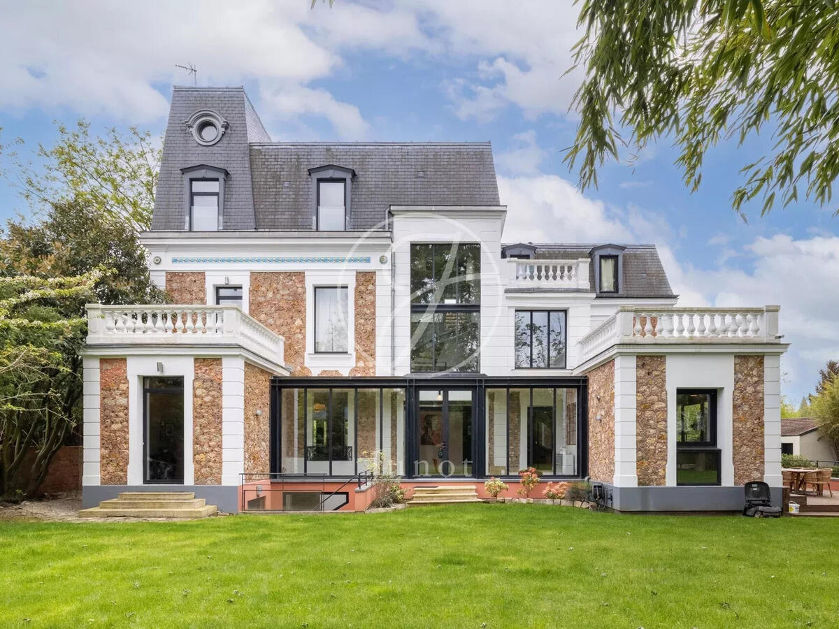 House Vaucresson