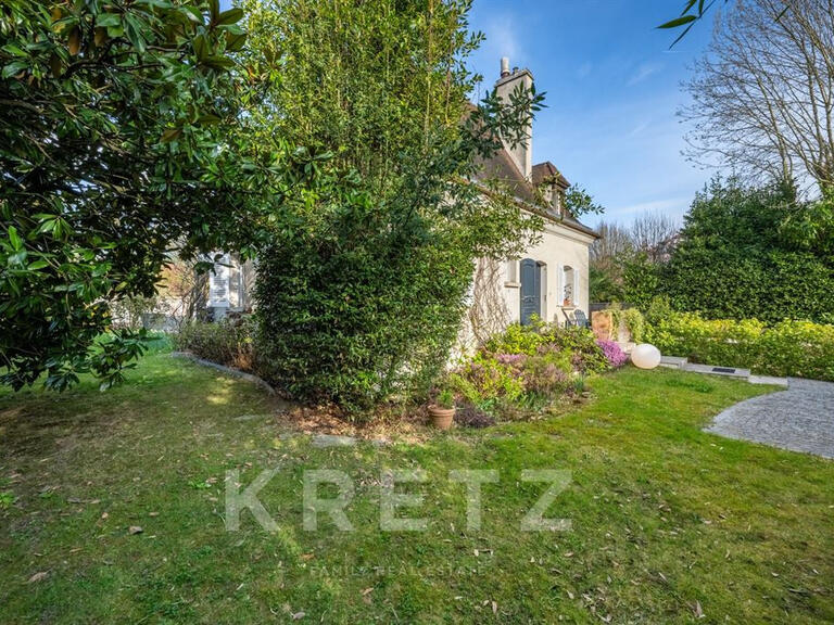 Maison Vaucresson - 5 chambres - 200m²