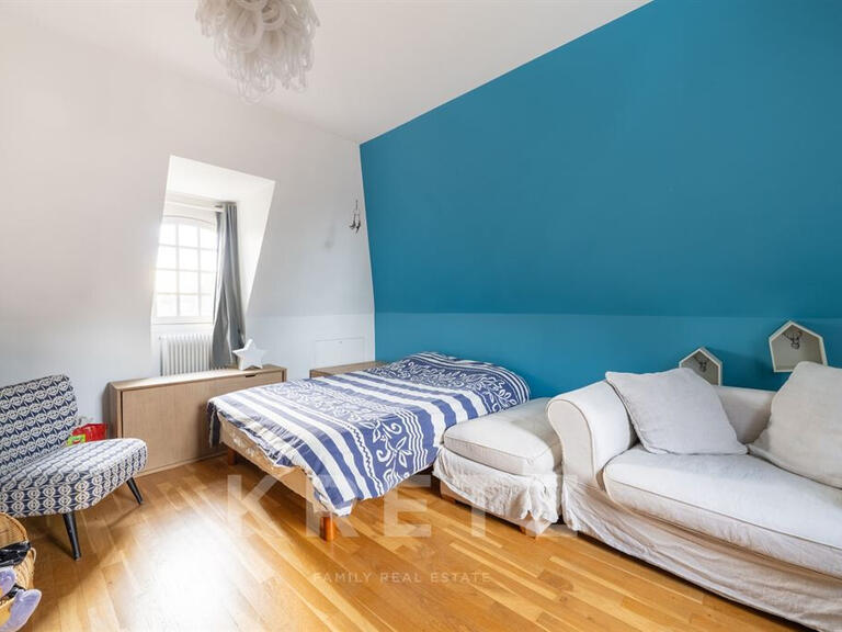 Maison Vaucresson - 5 chambres - 200m²