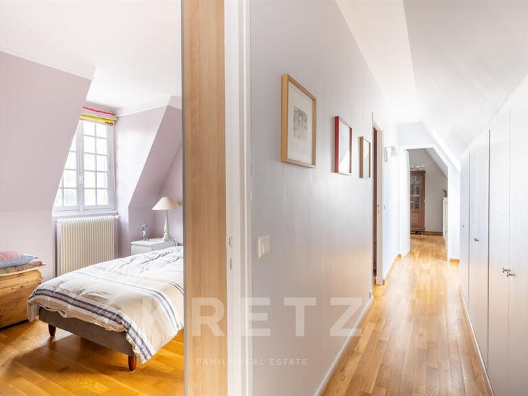 Maison Vaucresson - 5 chambres - 200m²