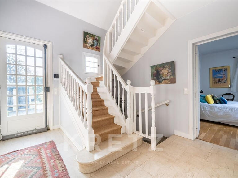 Maison Vaucresson - 5 chambres - 200m²
