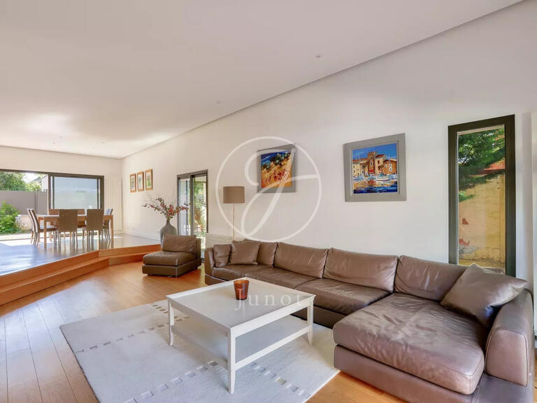 Maison Vaucresson - 4 chambres - 209m²