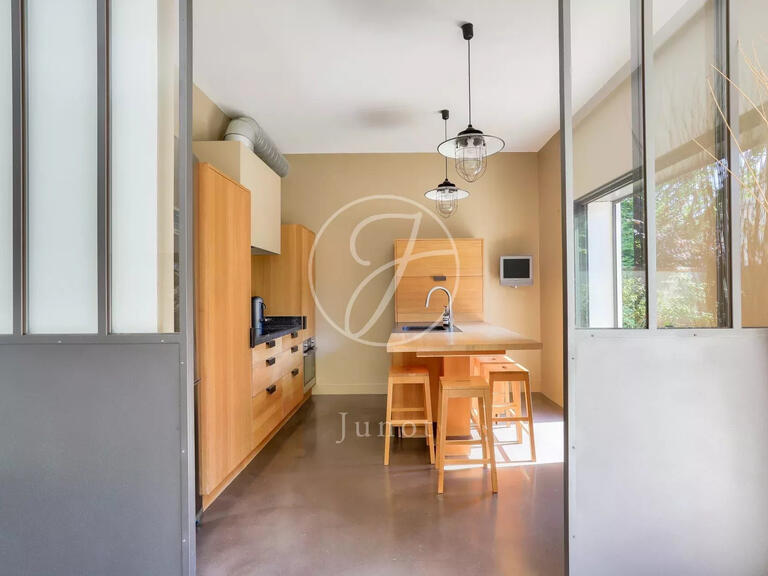 Maison Vaucresson - 4 chambres - 209m²