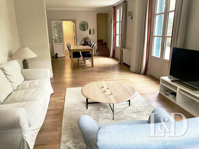 Maison Vaucresson - 3 chambres - 133m²