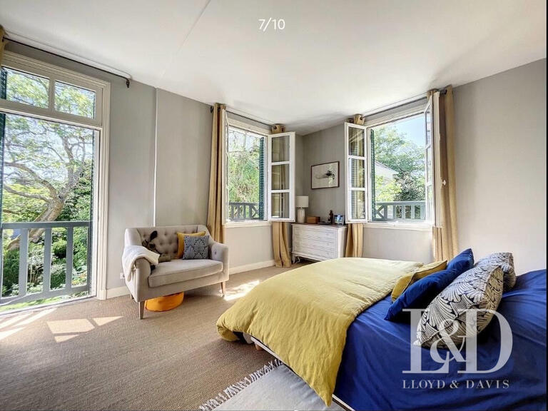 Maison Vaucresson - 3 chambres - 133m²