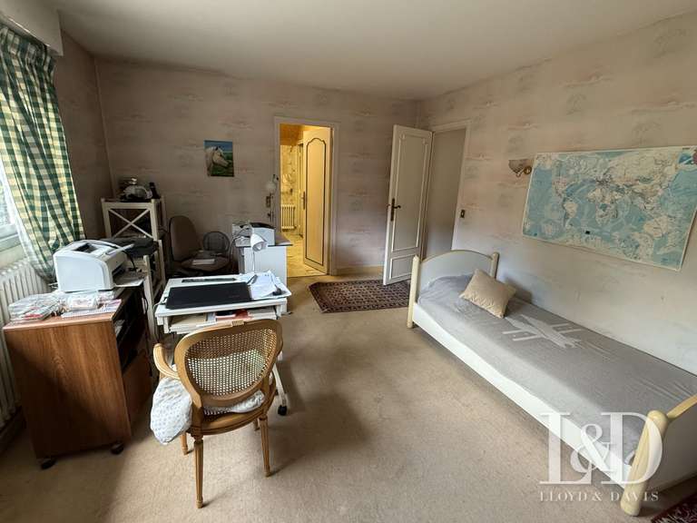 House Vaucresson - 5 bedrooms - 236m²