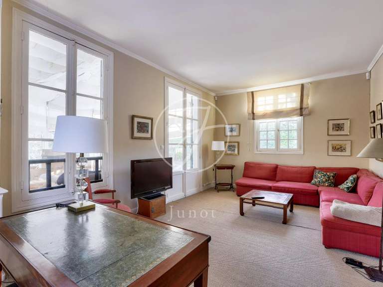 Maison Vaucresson - 5 chambres - 187m²