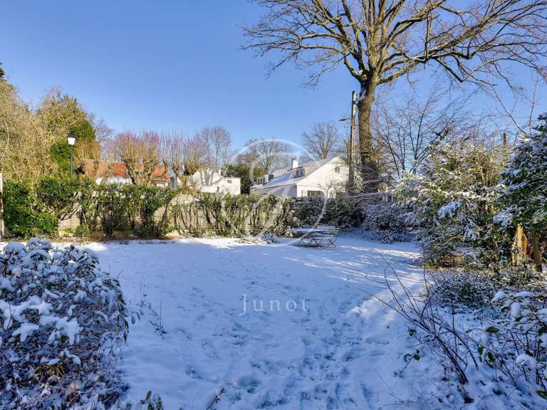 Maison Vaucresson - 5 chambres - 187m²