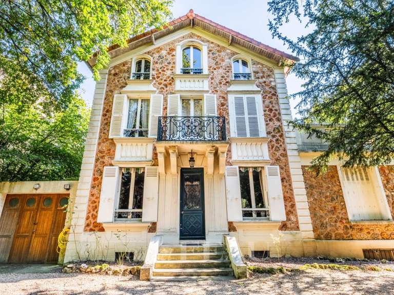 Maison Vaucresson - 5 chambres - 260m²