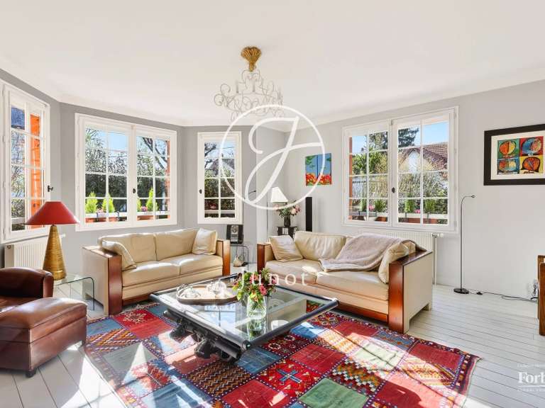 Maison Vaucresson - 5 chambres - 230m²