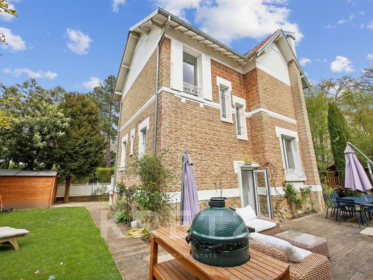 Maison Vaucresson - 4 chambres - 160m²