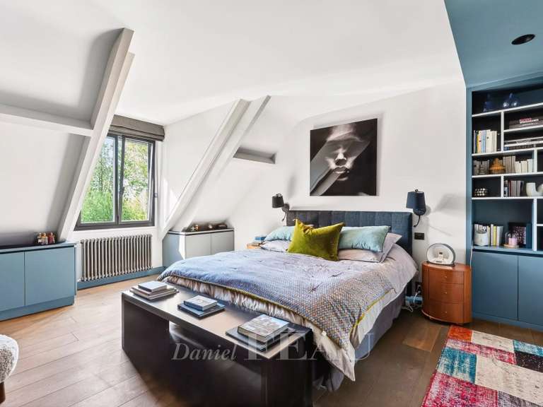 Maison Vaucresson - 6 chambres - 301m²