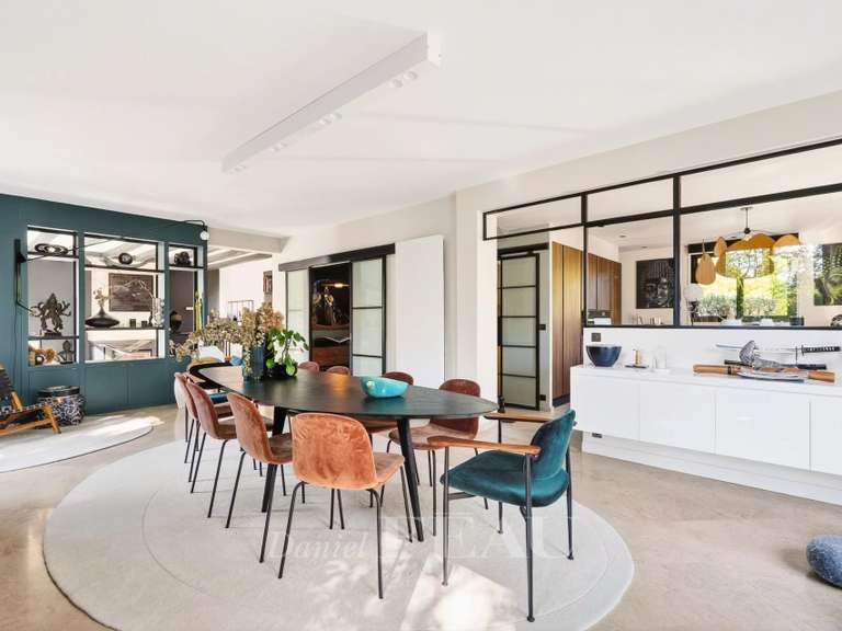 Maison Vaucresson - 6 chambres - 301m²