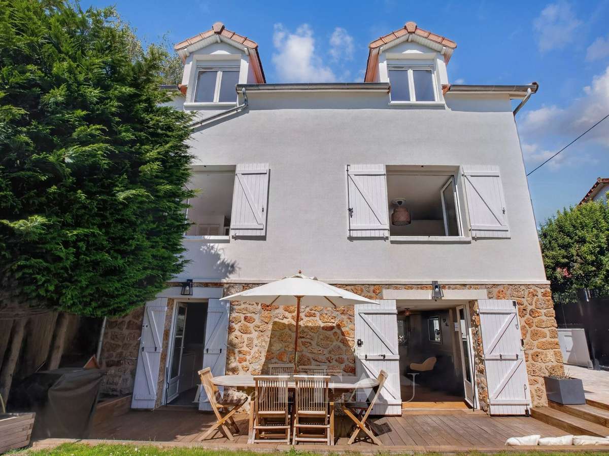 House Vaucresson