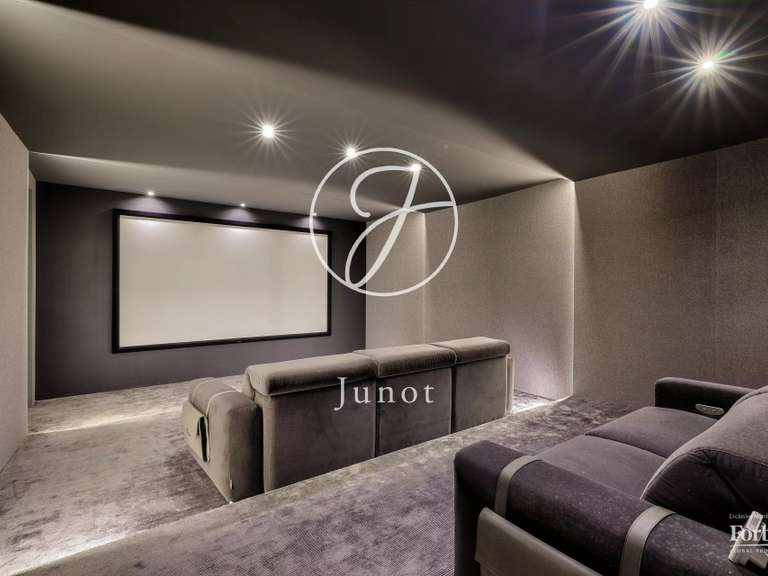 Maison Vaucresson - 4 chambres - 459m²