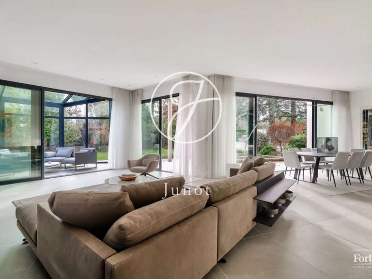 Maison Vaucresson - 4 chambres - 459m²