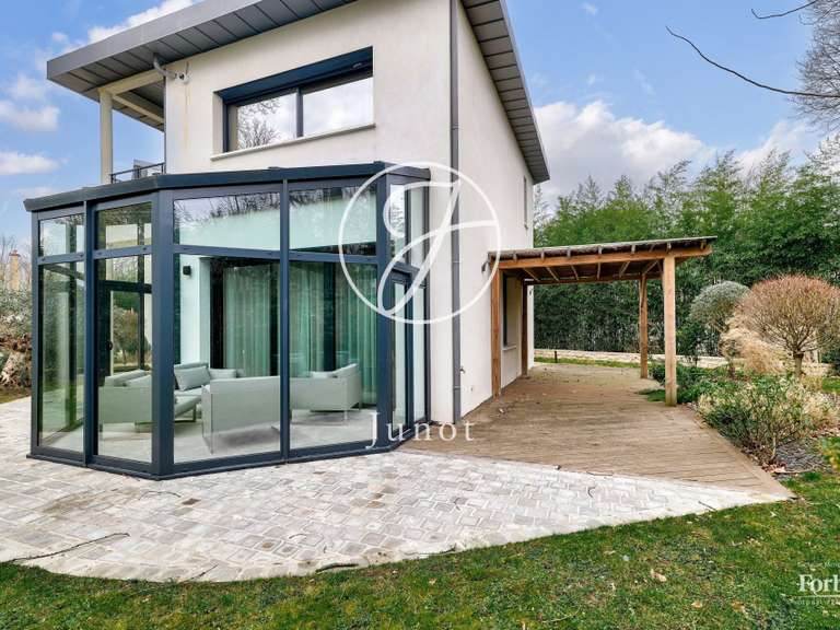 Maison Vaucresson - 4 chambres - 459m²