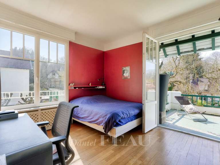 Maison Vaucresson - 6 chambres - 250m²