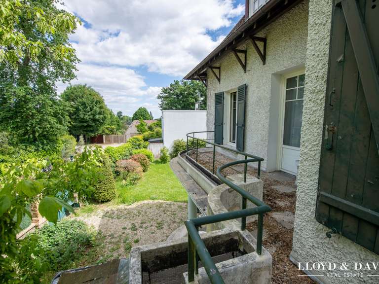 Maison Vaucresson - 5 chambres - 230m²