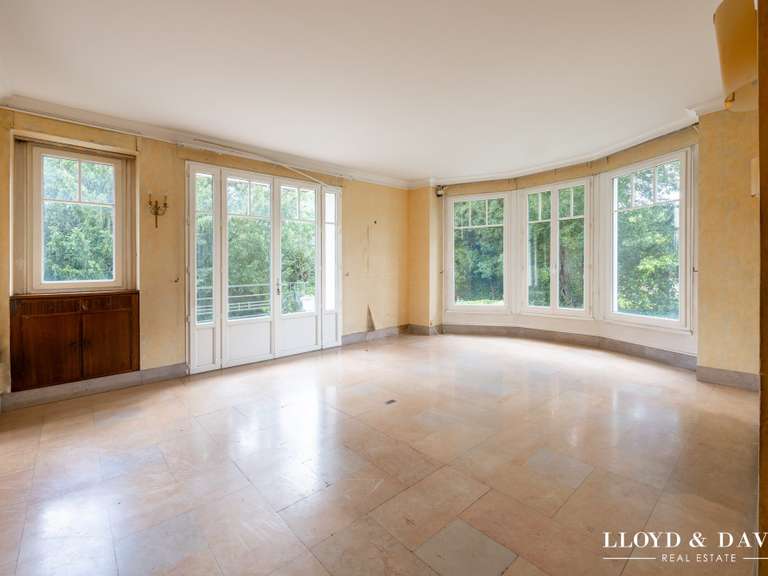 Maison Vaucresson - 5 chambres - 230m²