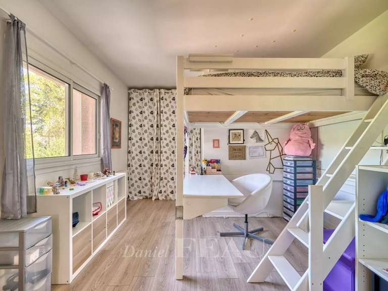 Maison Vaucresson - 5 chambres - 360m²