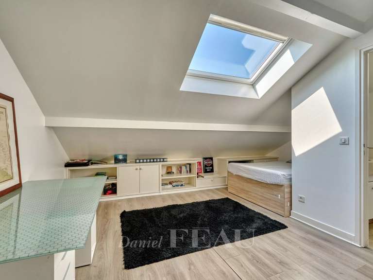 Maison Vaucresson - 5 chambres - 360m²