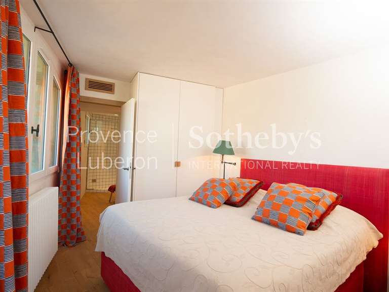 Maison Vaugines - 7 chambres - 577m²