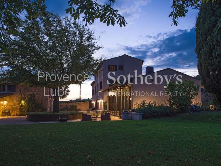 Maison Vaugines - 7 chambres - 577m²