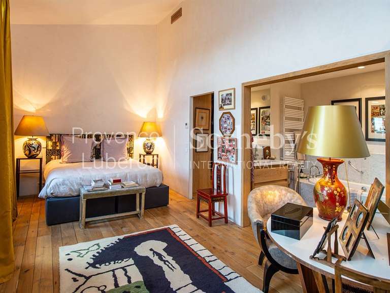 Maison Vaugines - 7 chambres - 577m²