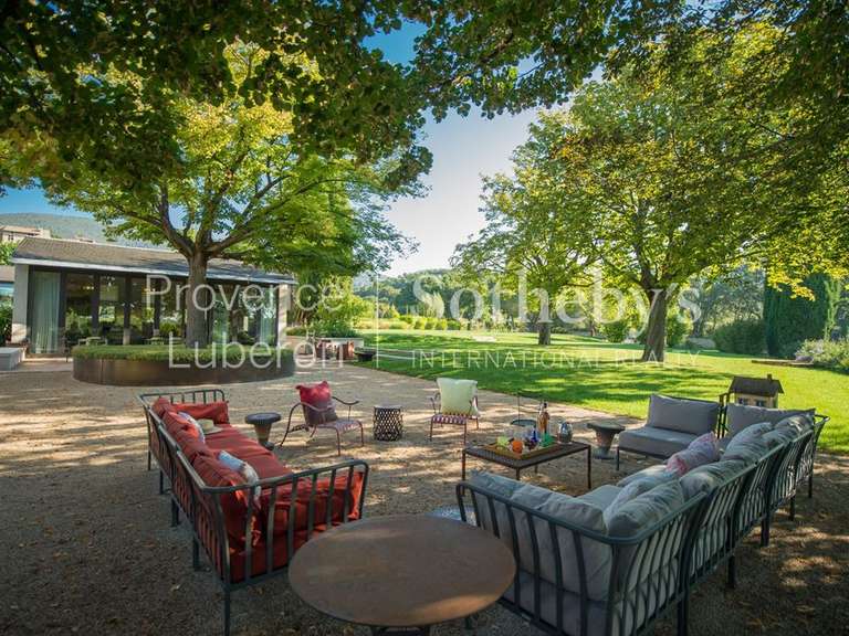 Maison Vaugines - 7 chambres - 577m²