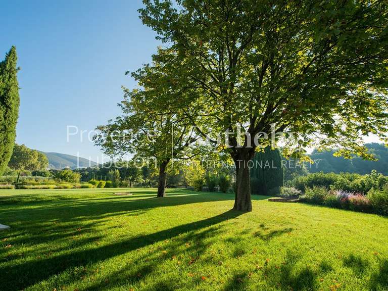 Maison Vaugines - 7 chambres - 577m²