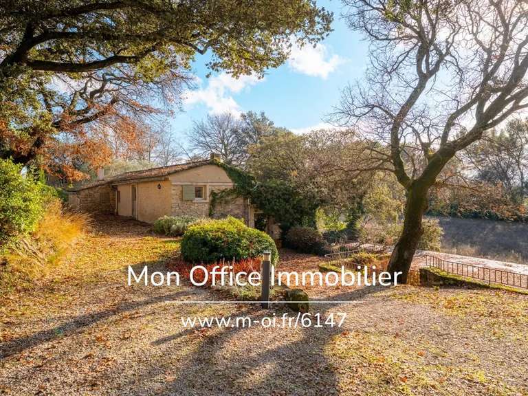 Propriété Vaugines - 6 chambres - 290m²