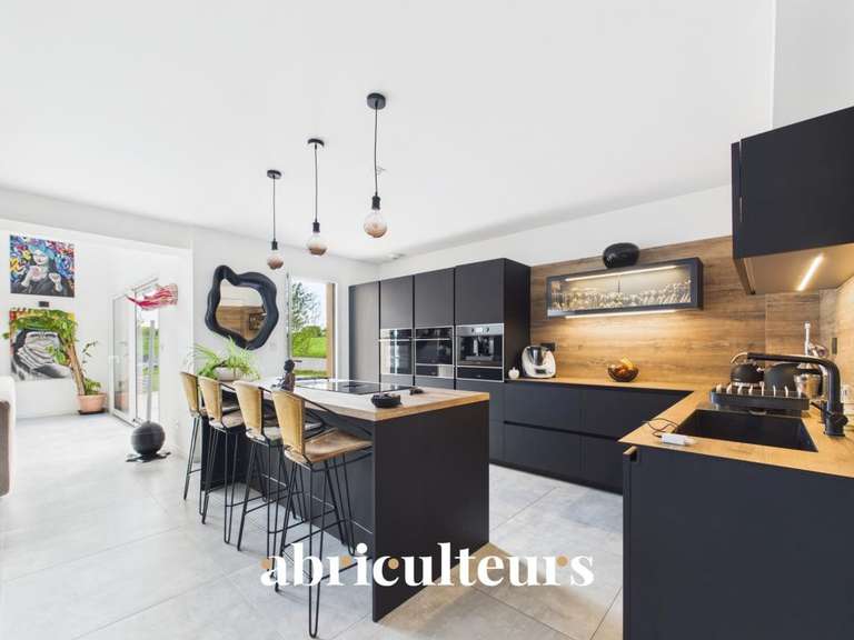 Maison Vaugrigneuse - 4 chambres - 202m²