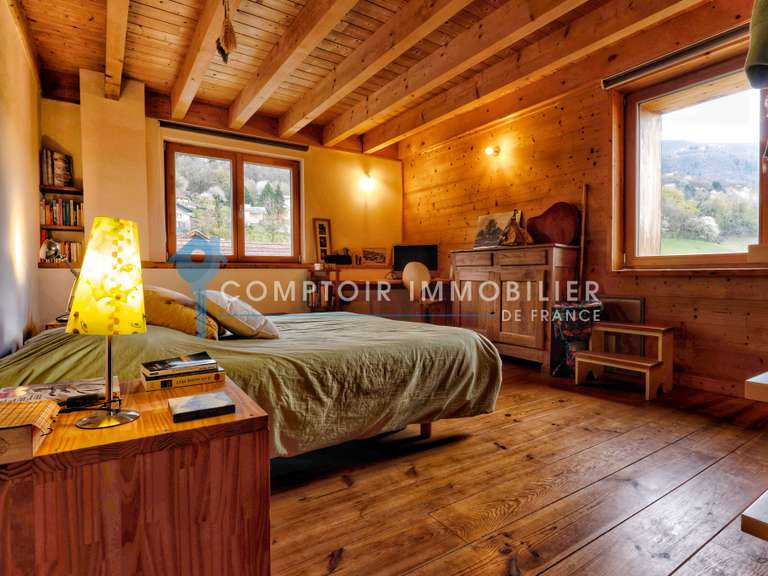 Maison Vaulnaveys-le-Haut - 4 chambres - 207m²