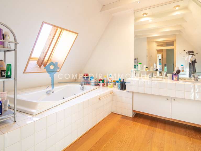 Maison Vaulnaveys-le-Haut - 7 chambres - 510m²