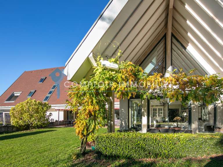 Maison Vaulnaveys-le-Haut - 7 chambres - 510m²
