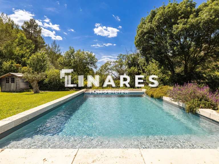 Maison Vauvenargues - 4 chambres - 137m²