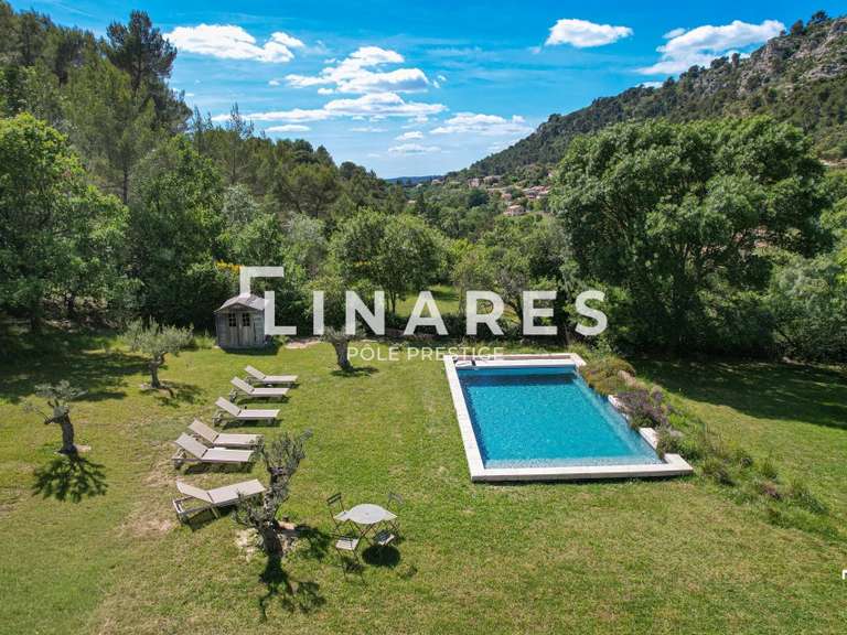 Maison Vauvenargues - 4 chambres - 137m²