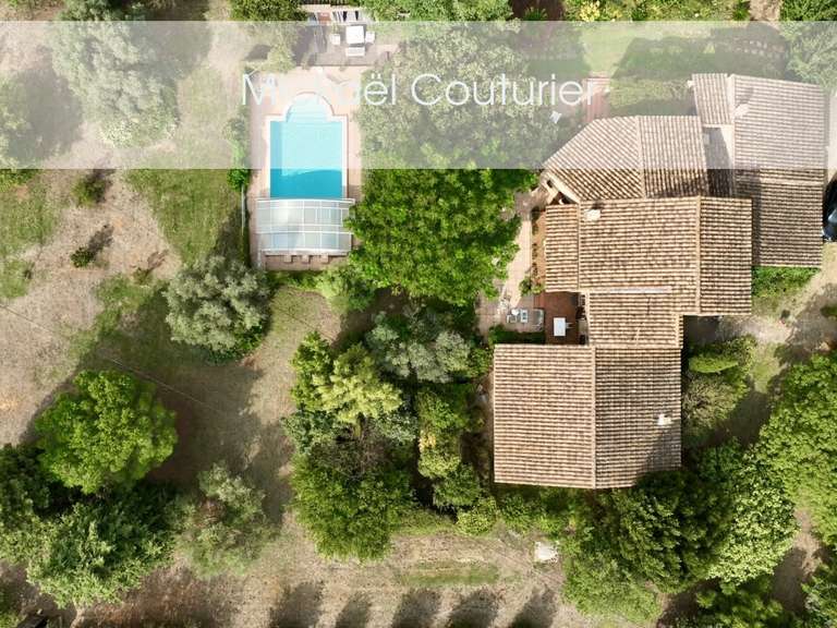 Villa Vauvert - 4 chambres - 228m²