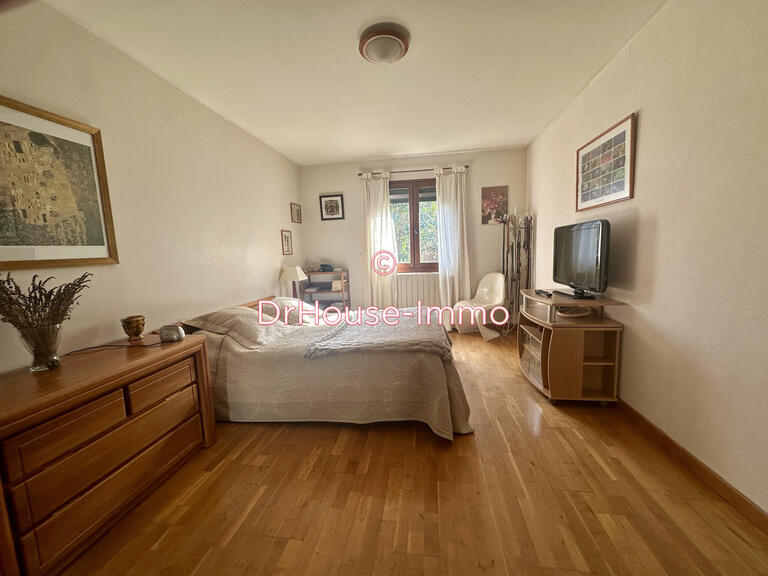Villa Vauvert - 4 chambres - 228m²