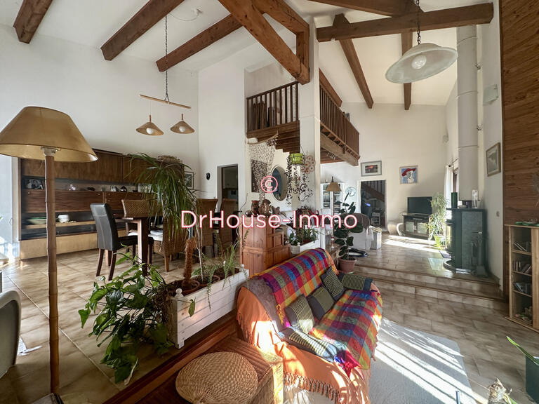 Villa Vauvert - 4 chambres - 228m²