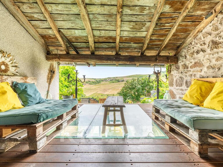 Maison Vaux-en-Beaujolais - 9 chambres - 522m²