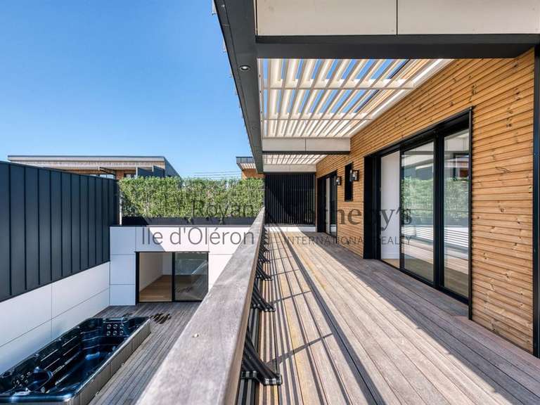 Maison Vaux-sur-Mer - 4 chambres - 216m²