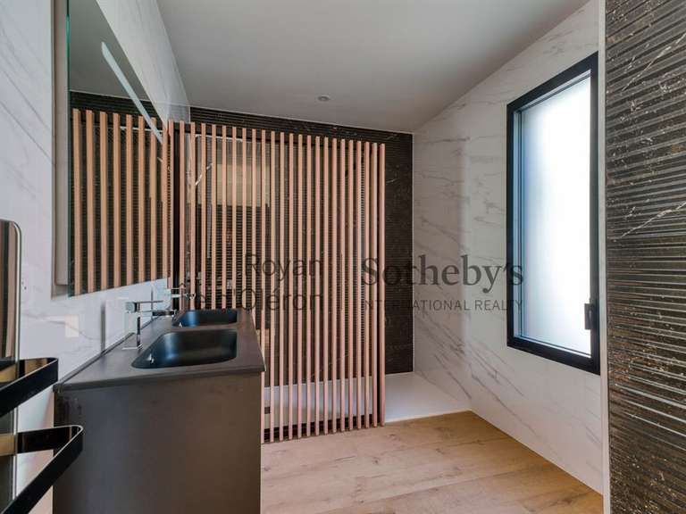 Maison Vaux-sur-Mer - 4 chambres - 216m²